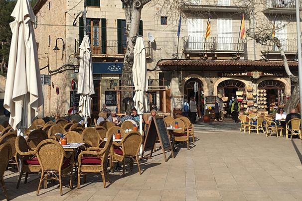 Albatros Bar, Port de Soller terrace