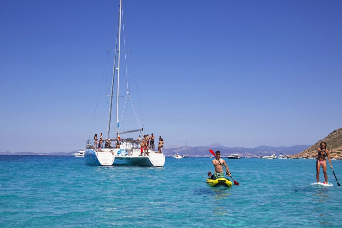 Port of Palma to La Cueva Verde or Illetas Boat Trip