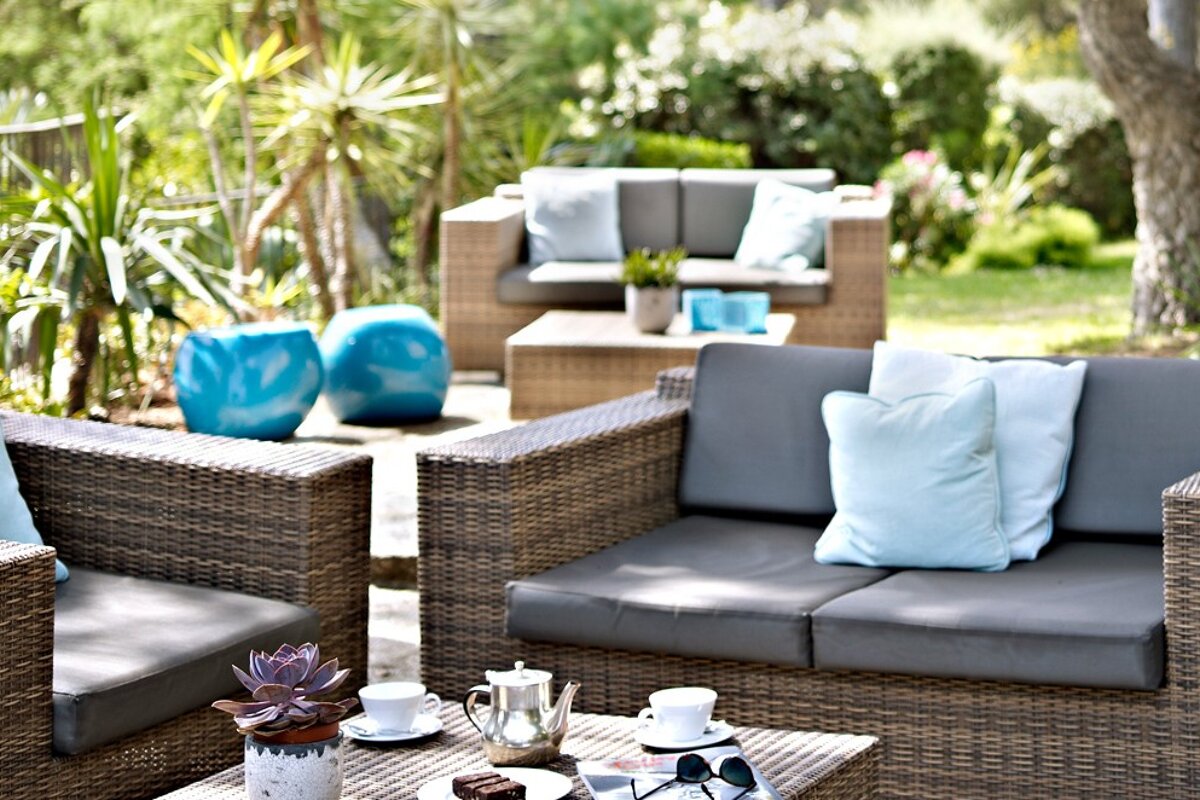 Villa Marie, St Tropez garden