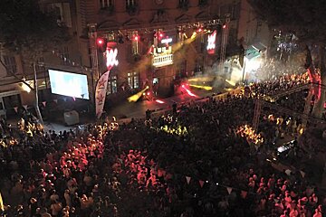 Du Son au Balcon, Salon de Provence