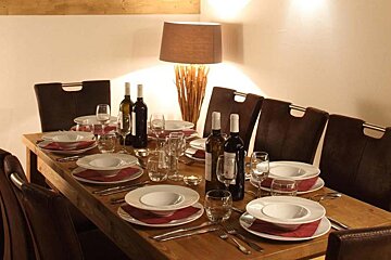 Escamillo Chalet, Tignes - Le Lac / Lavachet dining room 