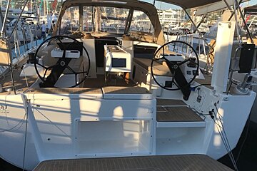 Dufour 390GL 12m Sailing Yacht, Palma de Mallorca stern