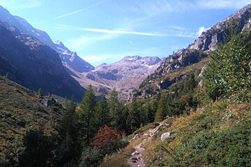 Autumn Hiking in the Vallon de Berard, Vallorcine