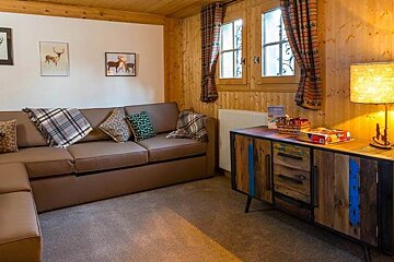 Carving Chalet, Morzine TV room