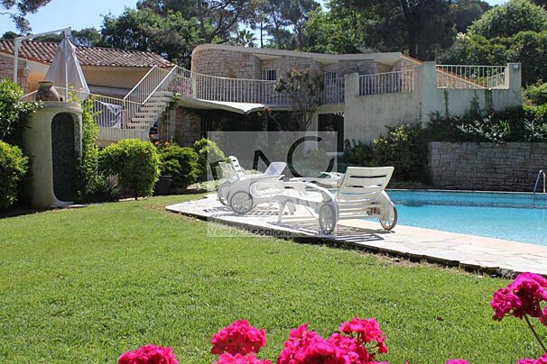 PAC Immo Estate Agent, Cannes