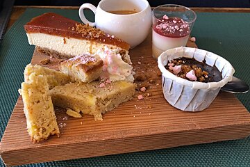 Wood Bear Cafe, Les Arcs 1950