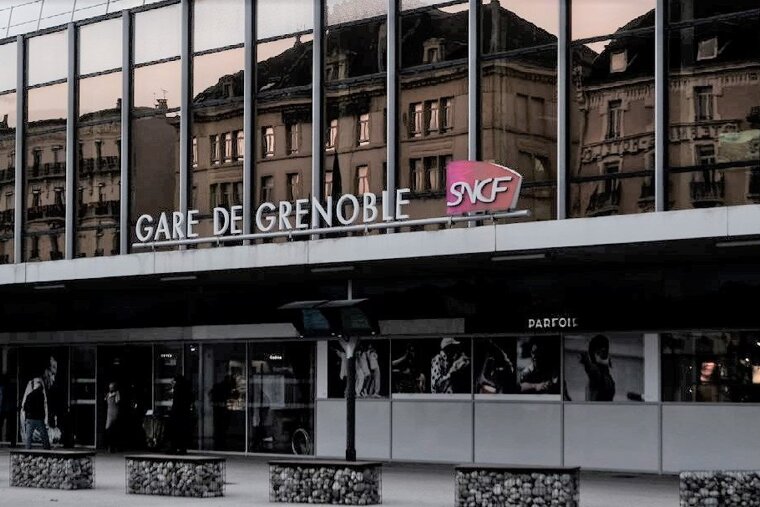 About Trains to Alpe d'Huez