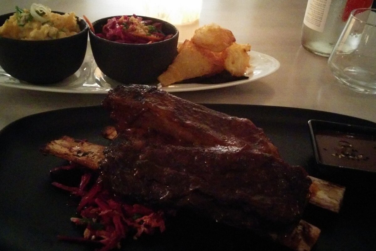 Nuru Restaurant Review, Santa Catalina