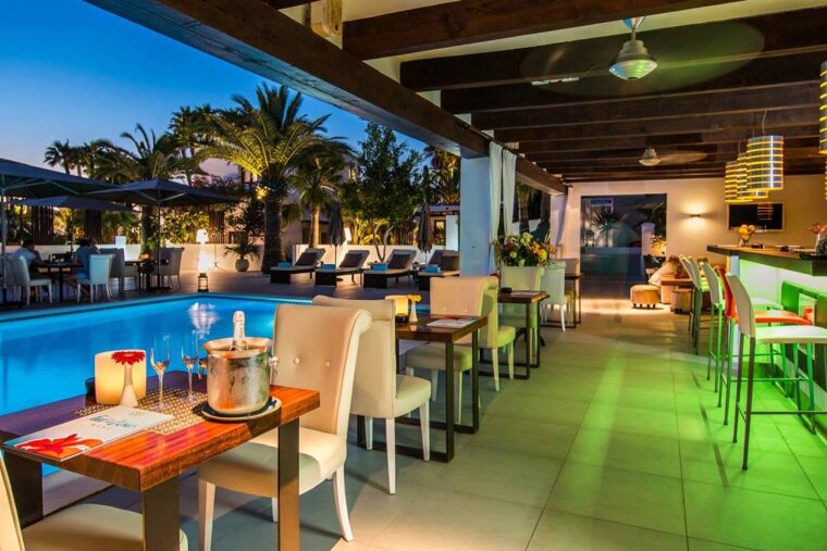 Residencia Casa Munich Hotel, Playa d'en Bossa bar