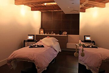 So Quartz Spa, Courchevel  treatment room