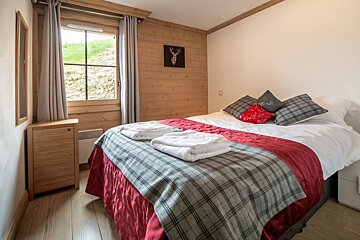 Terrace Apartment, Morzine double bedroom