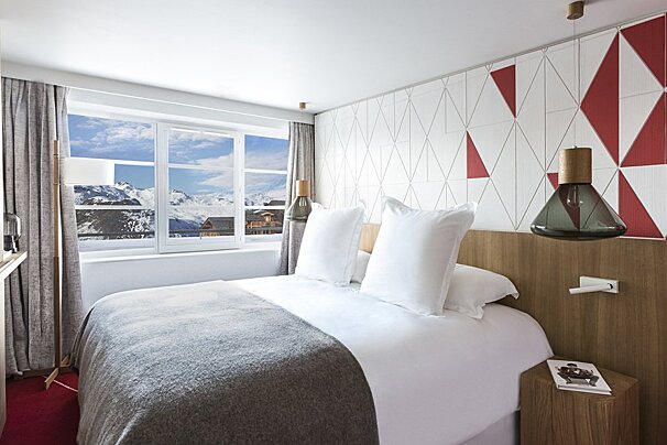 White 1921 Courchevel, Courchevel 1850 double bedroom