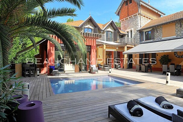 Contemporary Villa, Cannes exterior