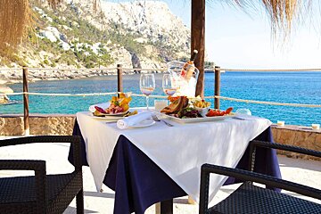 Gran Folies Beach Club, Cala Llamp restaurant
