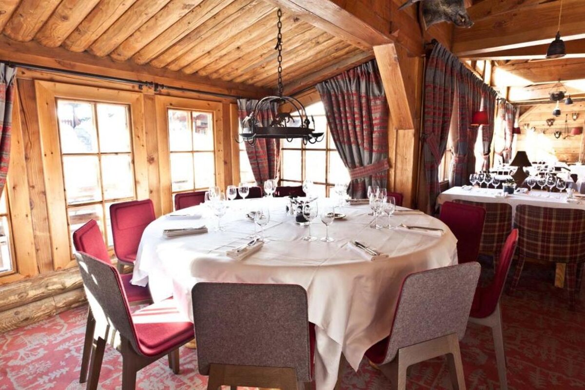 Le Blizzard Restaurant, Val d'Isere interior