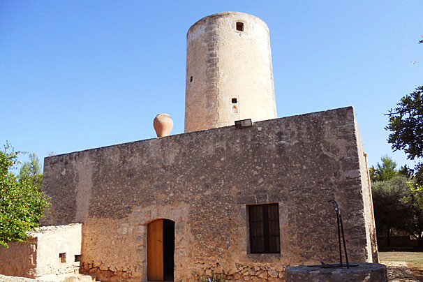 Pottery Museum (Museu del Fang), Marratxi
