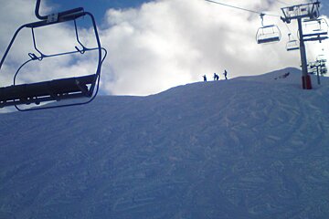 a ski lift in les arcs
