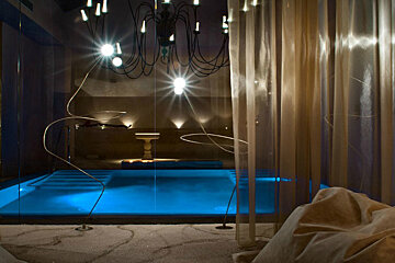 Chateau Monfort Hotel, Milan - Centre pool