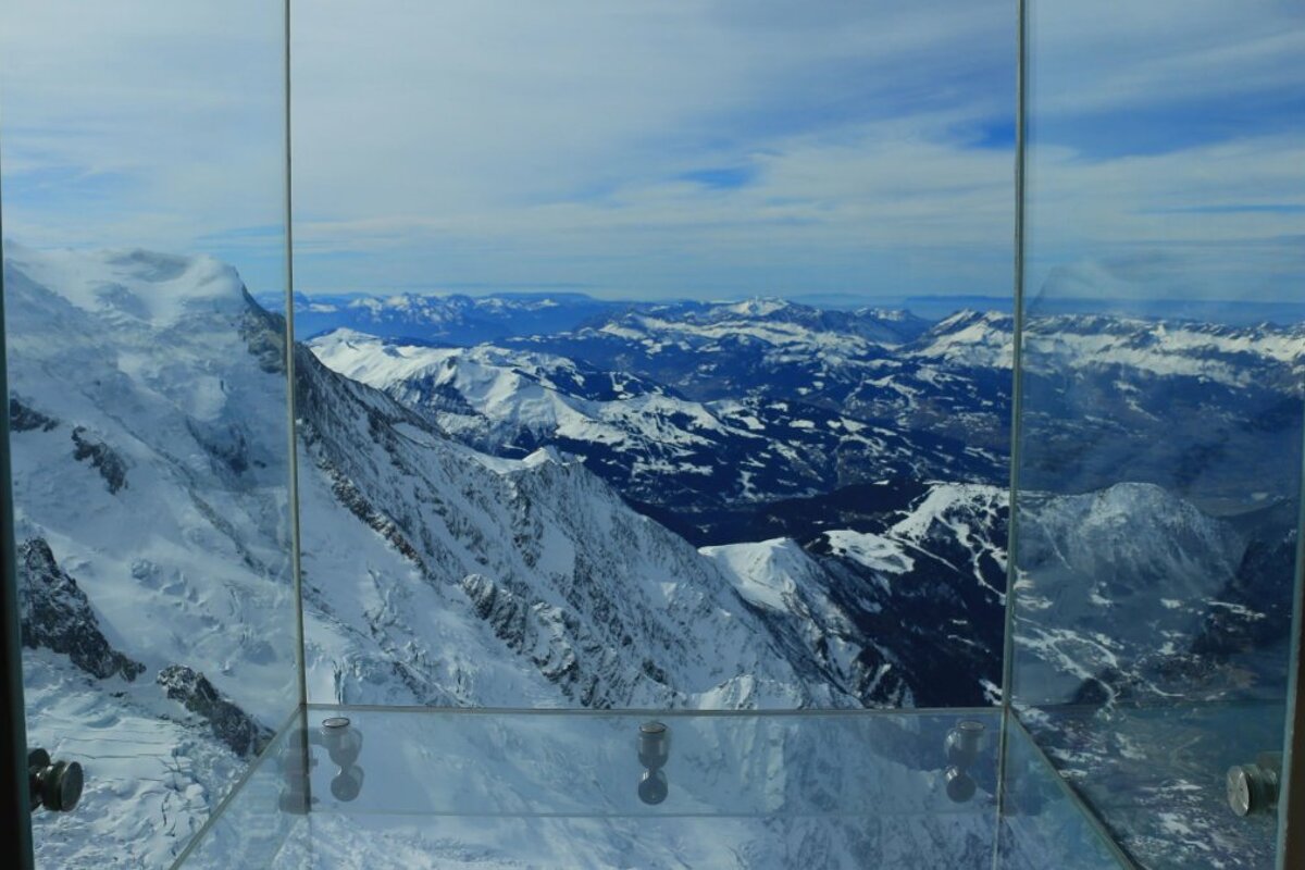 pas dans la vide aiguille du midi