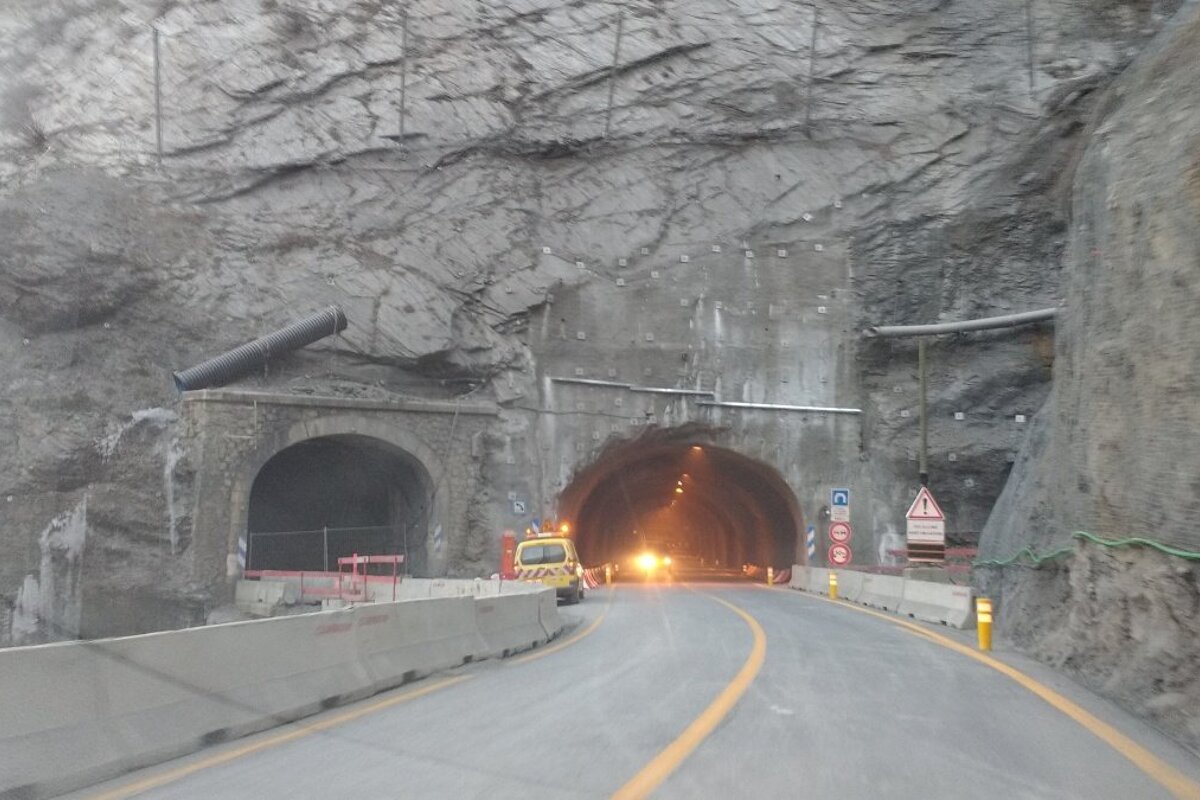 The Grand Tunnel du Chambon re-opens