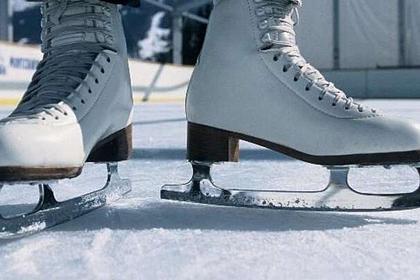 Ice Skating 