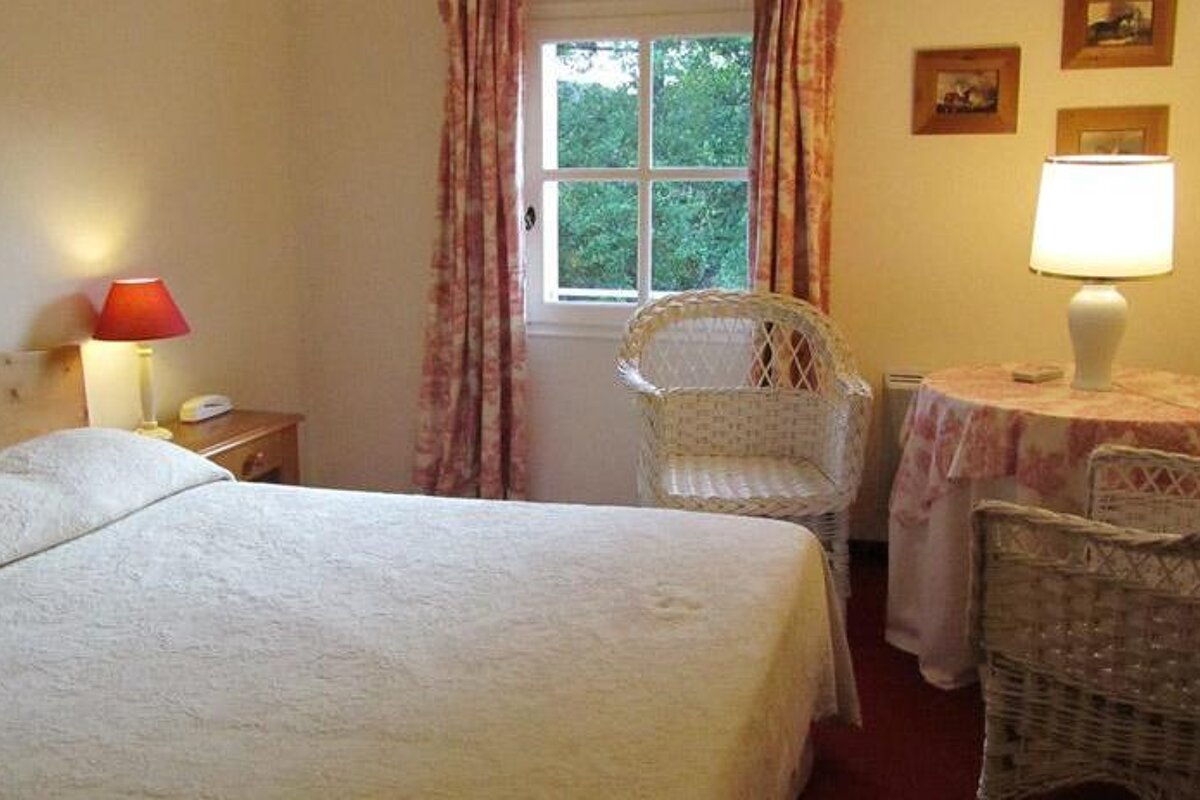 Le Moulin de la Beune Hotel, Les Eyzies-de-Tayac double bedroom