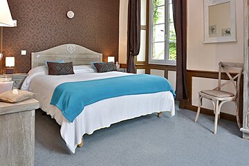 Hostellarie la Roseraie Hotel, Montignac double bedroom