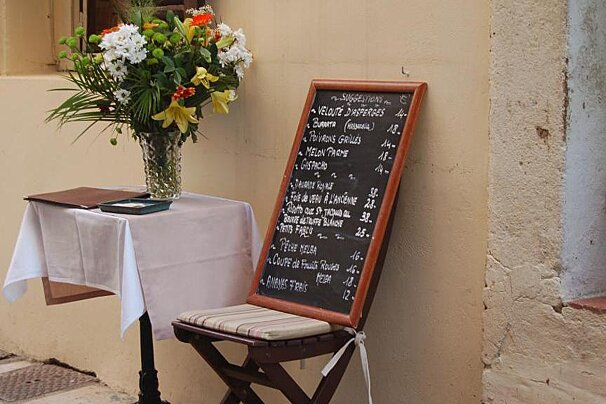 L'Aventure, Saint Tropez exterior