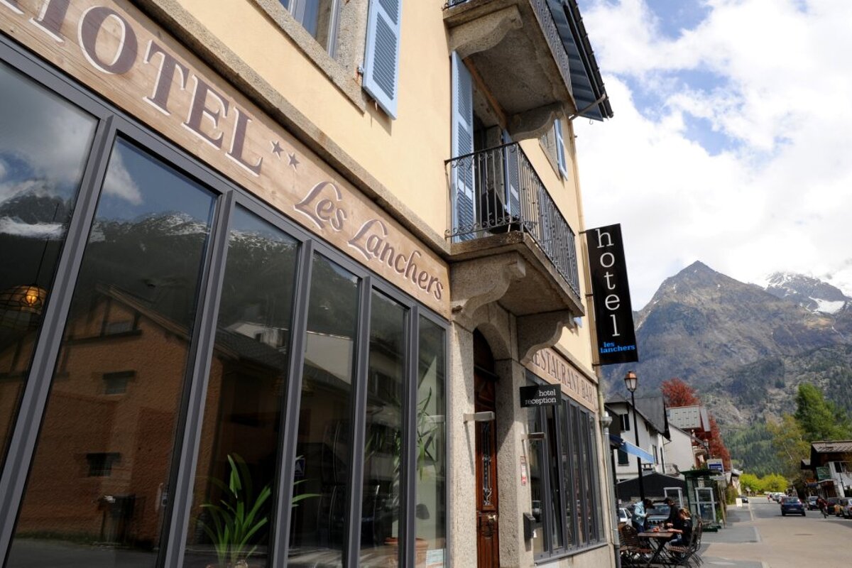 Les Lanchers Hotel, Chamonix exterior