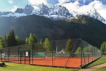 Tennis Club Chamonix celebrates 80 years