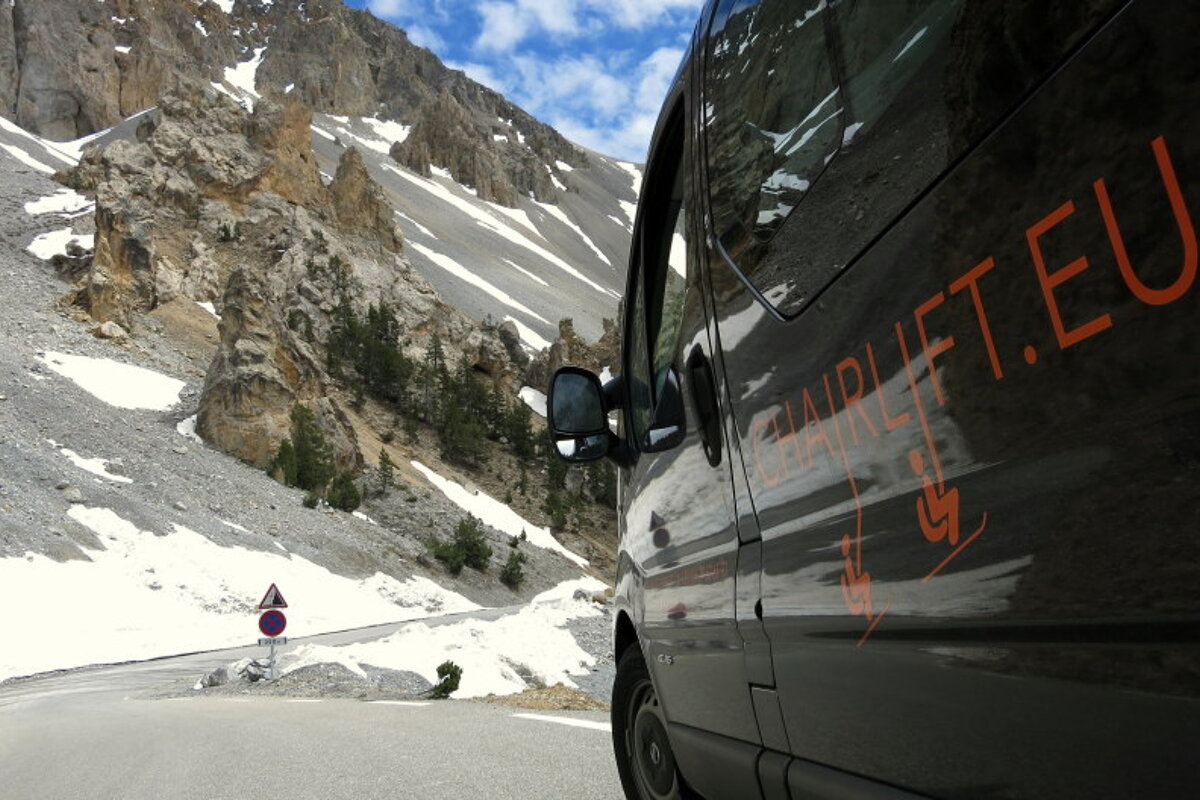 Chairlift Airport Transfers,
