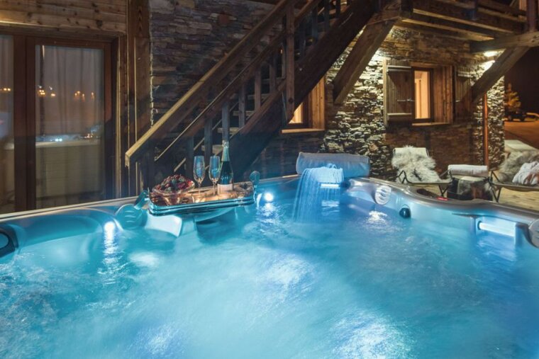 Chalets in Tignes jacuzzi