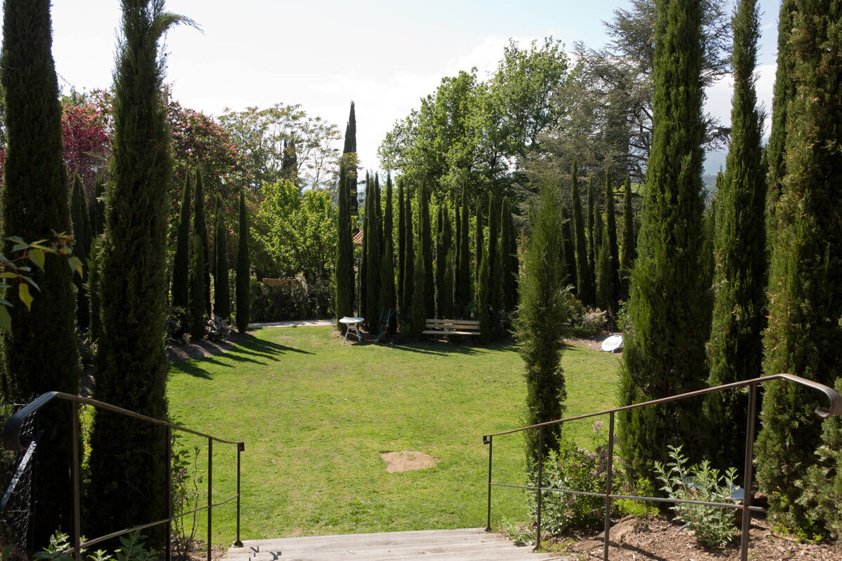 clairere-cypriere-domaine-du-mas-de-pierre-saint-paul-de-vence.jpg