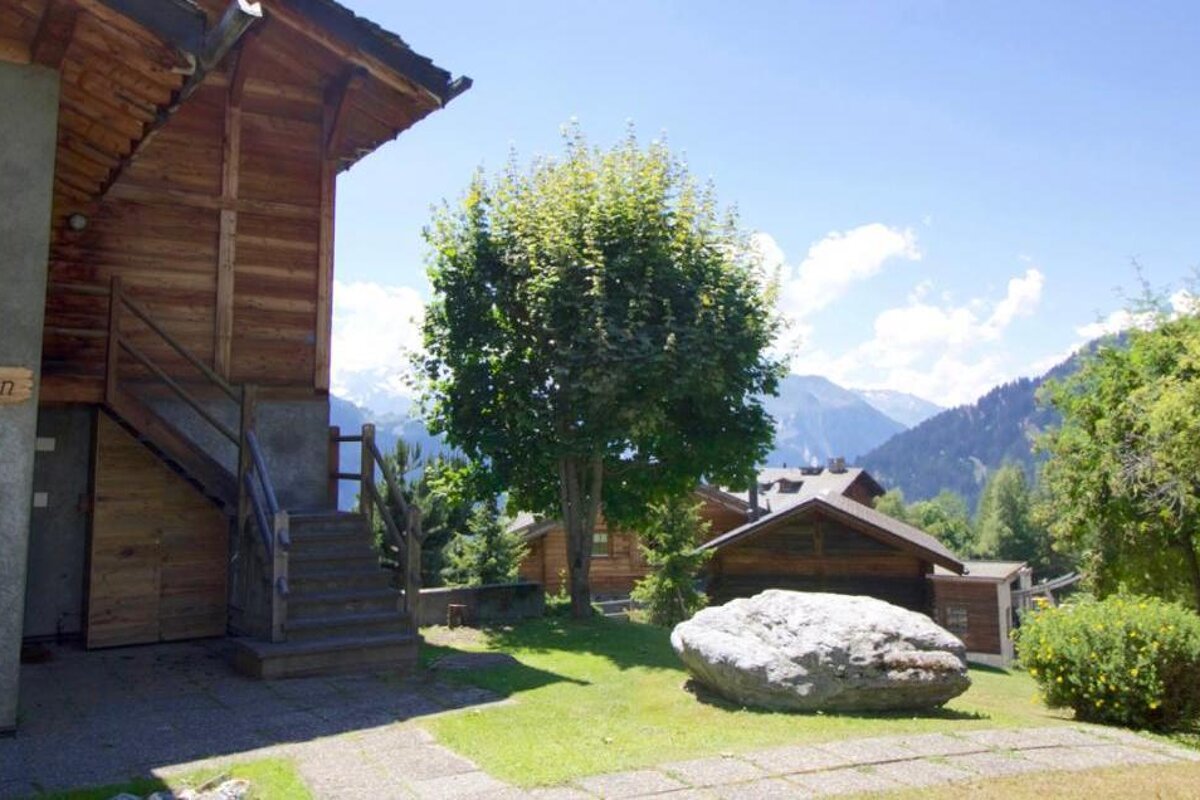 Heron Rez Apartment, Verbier - Centre garden