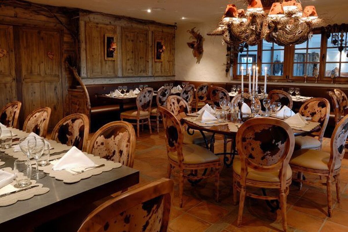 Le Plantin Restaurant, Meribel interior