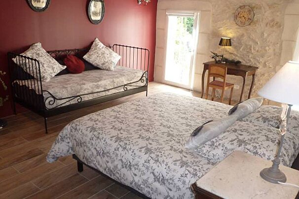 Villa Corterra, Fargues double bedroom