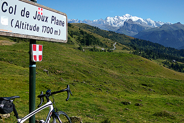 Col de Joux Plane road bike