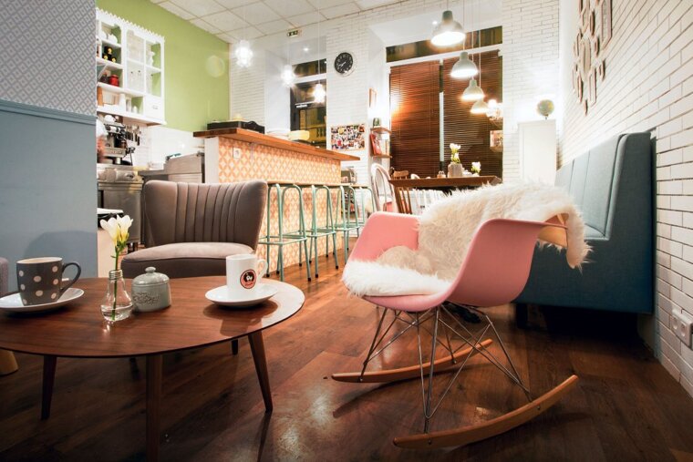 Emilie's Cookies Cafe, Nice interior