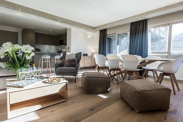 Keystone Lodge - Apartment C04, Courchevel Moriond 1650 living-room
