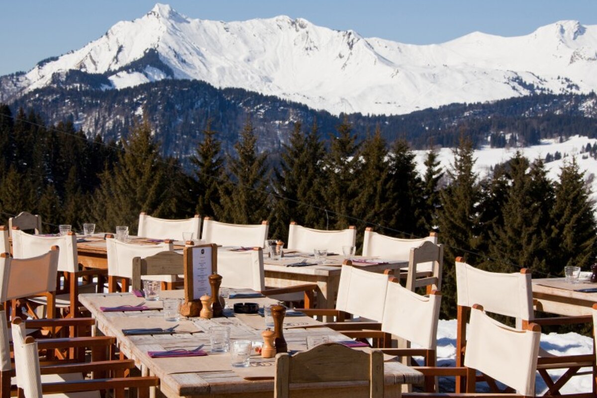 La Paika Restaurant, Les Gets exterior