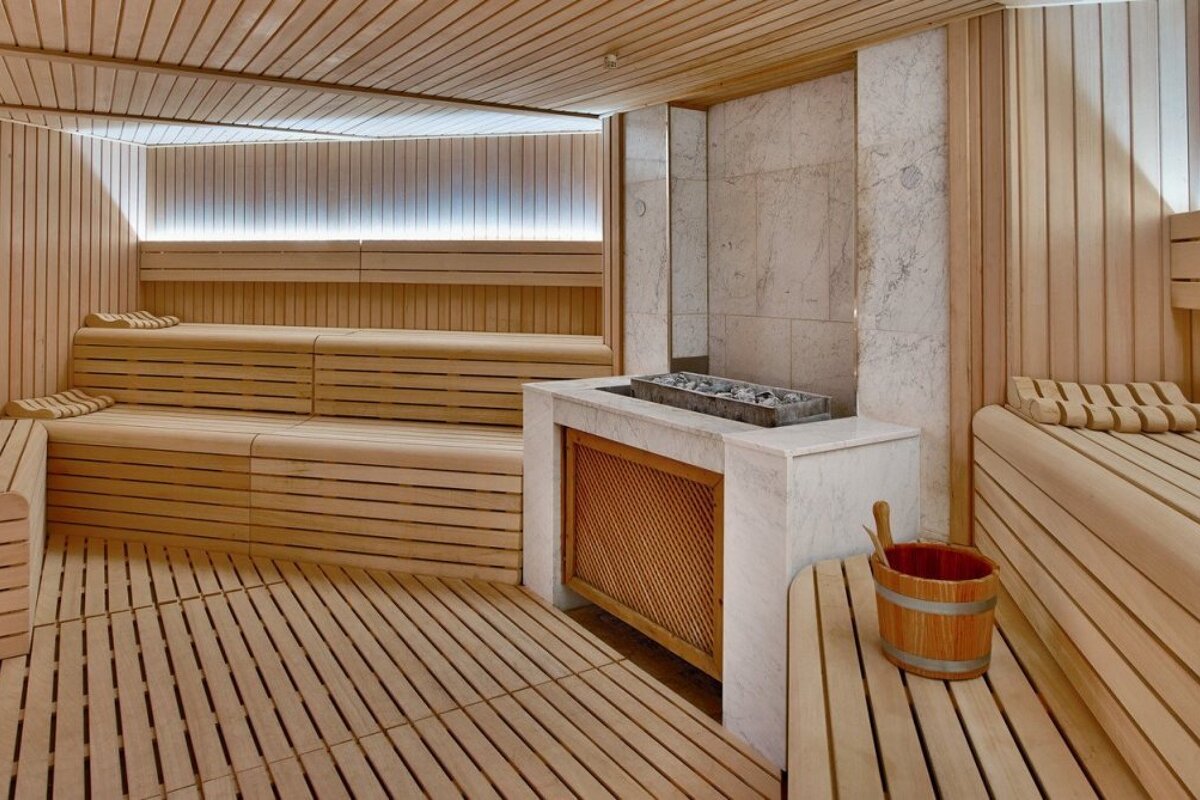 St Regis Mardavall Mallorca Resort Hotel, Costa d'en Blanes sauna