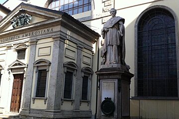 Biblioteca and Pinacoteca Ambrosiana (Ambrosian Library and Art Gallery)