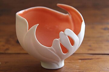 an example of a ceramic bowl