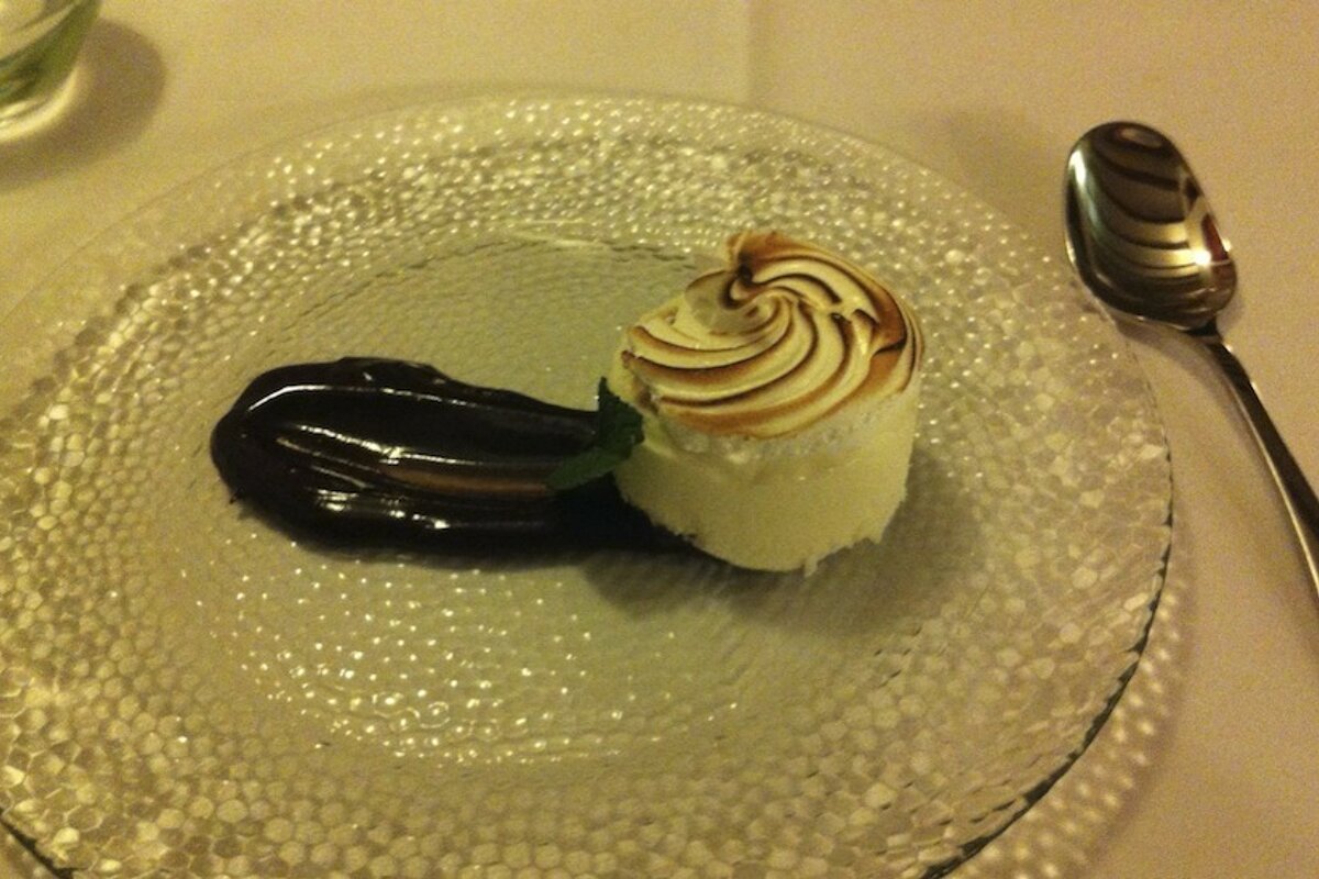 White Chocolate Mouse with Meringue
