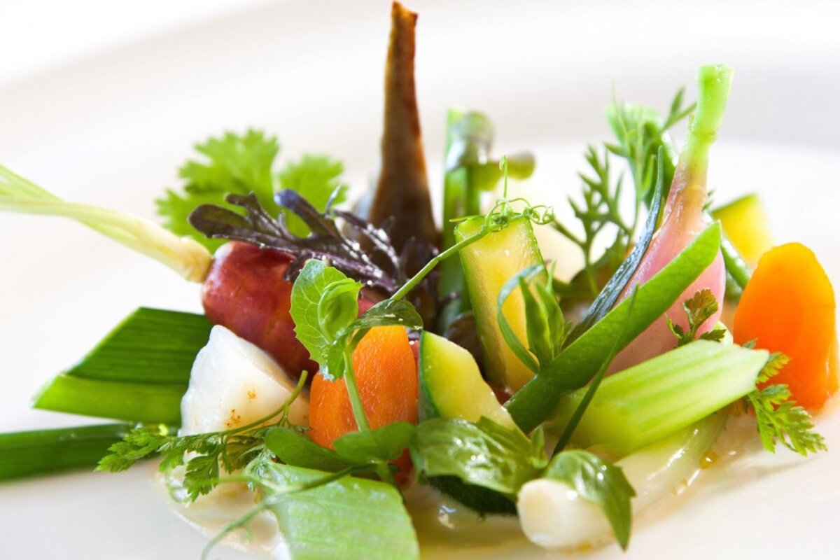 Benvengudo Restaurant, Les Baux style of cuisine