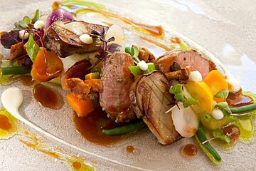 Benvengudo Restaurant, Les Baux style of cuisine