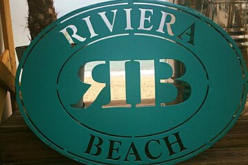 Riviera Beach Club, Cannes bar