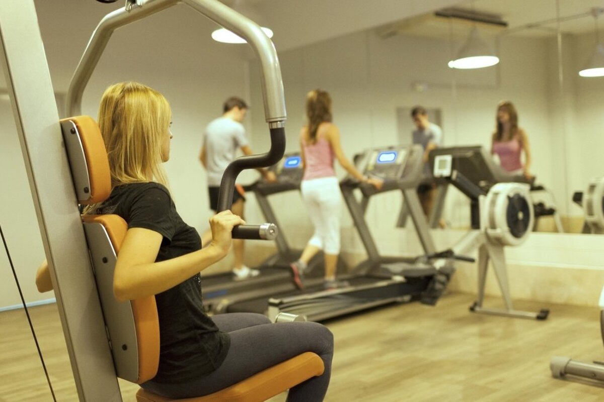 Sirenis Seaview Country Club Aparthotel, San Antonio gym room