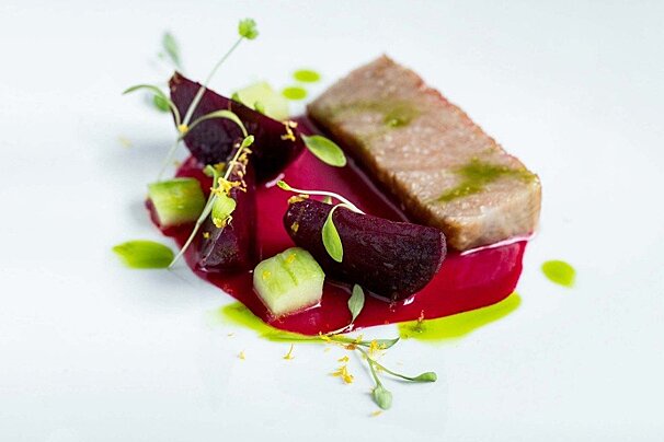 L'Oustau de Baumaniere Restaurant, Les Baux de Provence style of cuisine