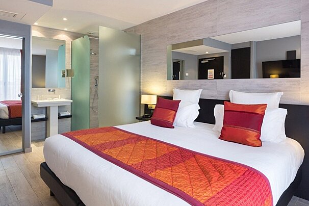 Massena Hotel, Nice double bedroom